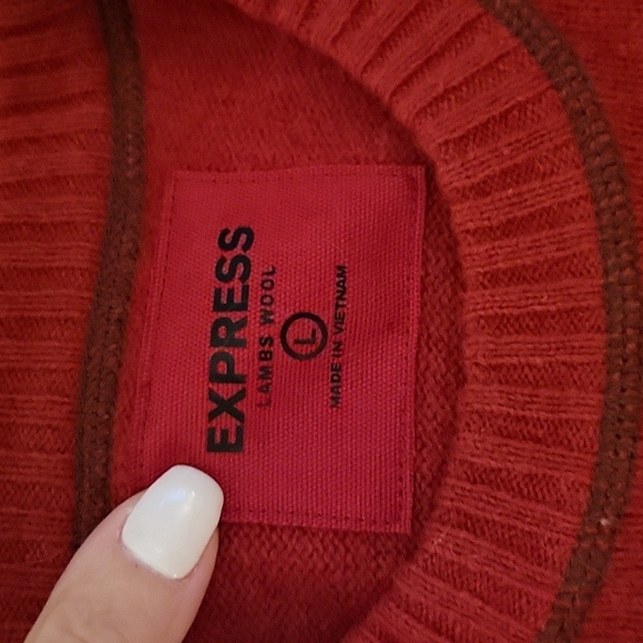 Express Lambs Wool Sweater - Picture 6 of 7